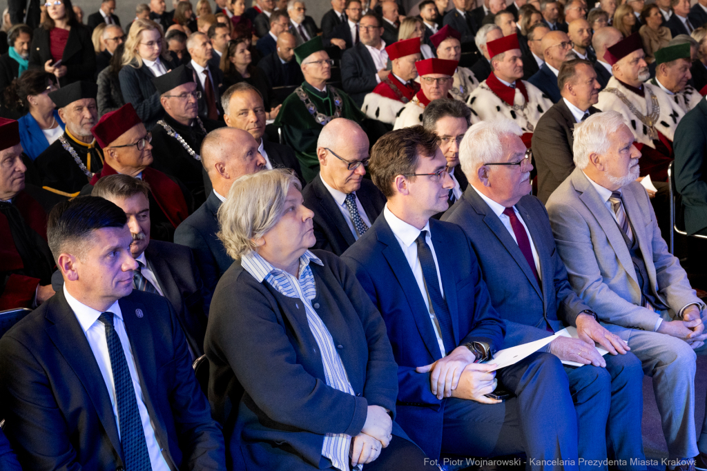 Politechnika Krakowska, 80 lat, Kracik, Daros, Muzeum Lotnictwa, nowy rok akademicki, jubileusz  Autor: P. Wojnarowski