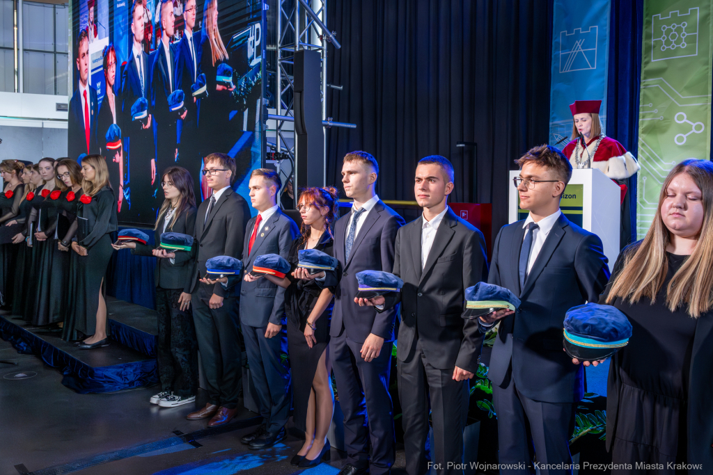 Politechnika Krakowska, 80 lat, Kracik, Daros, Muzeum Lotnictwa, nowy rok akademicki, jubileusz  Autor: P. Wojnarowski