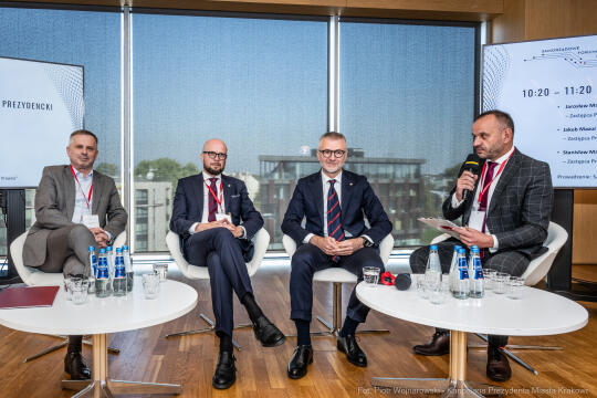 PW_589_017_fot. Piotr Wojnarowski.jpg-Samorządowe Forum Rozwoju, Mazur, spotkanie ICE, zdjęcia