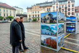Wystawa, „3. dekada. Architektura Krakowa 2020–2030”, Sepioł, Plac Szczepański, zdjęcia