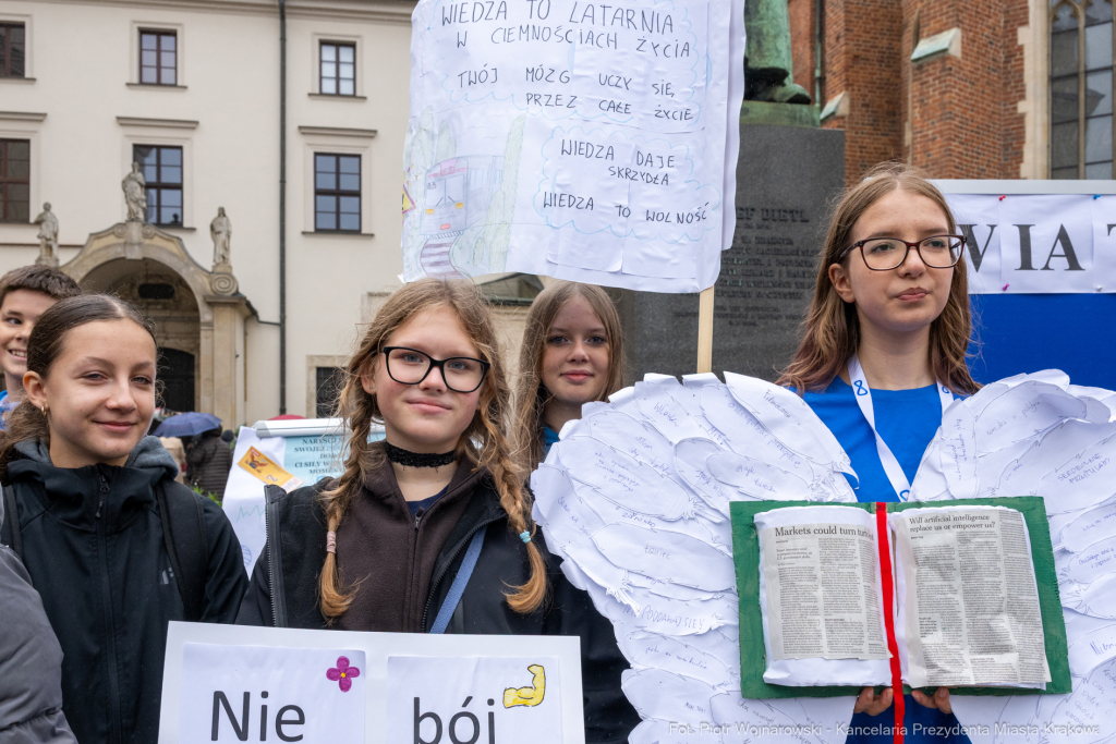 akcja, zdrowie psychiczne, Klaman, Sęk, Przejazd Mocy – Chce się żyć. Kraków pełen energii,   Autor: P. Wojnarowski