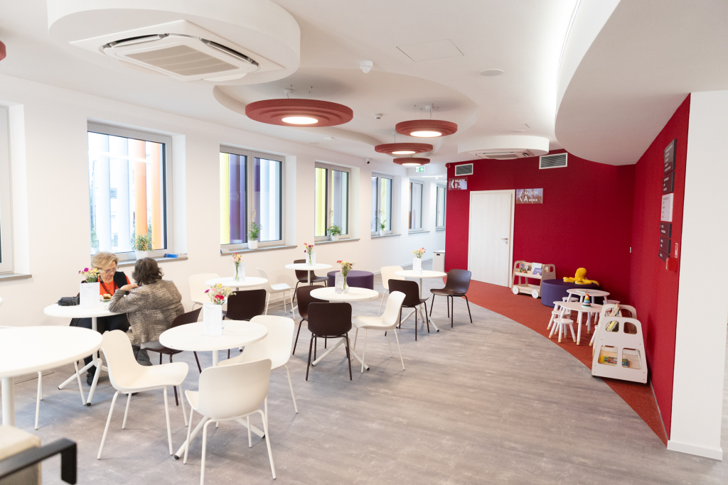 BS012.jpg-Miszalski, Centrum Kultury Podgórza, Ośrodek Ruczaj, otwarcie  Autor: B. Świerzowski