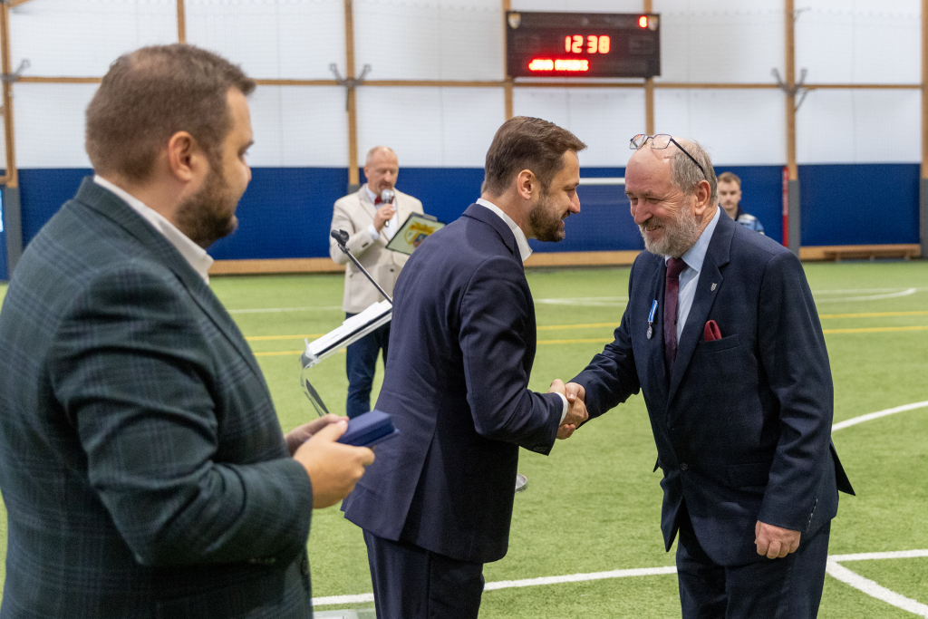 BSK_2563.jpg-Tramwaj, Klub, Miszalski, Sęk, Jubileusz, 80 lat, sport  Autor: B. Świerzowski