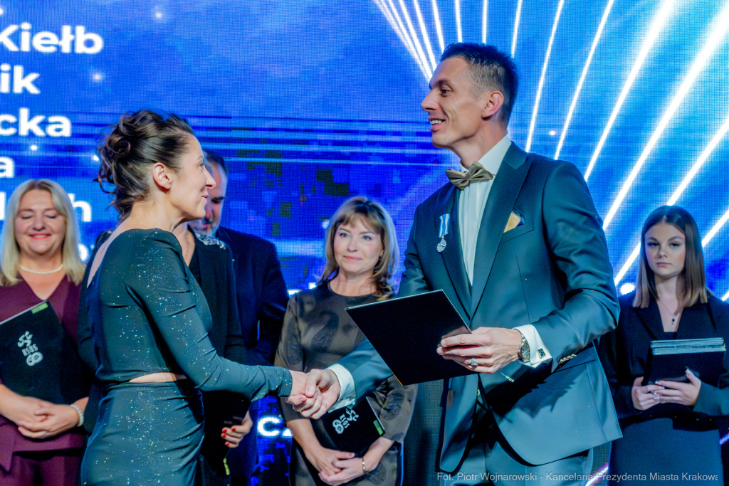 Krakowski Szkolny Ośrodek Sportowy, Sęk, Jubileusz, 60 lat, sport, KSOS  Autor: P. Wojnarowski