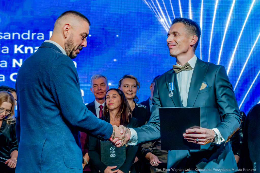 Krakowski Szkolny Ośrodek Sportowy, Sęk, Jubileusz, 60 lat, sport, KSOS  Autor: P. Wojnarowski