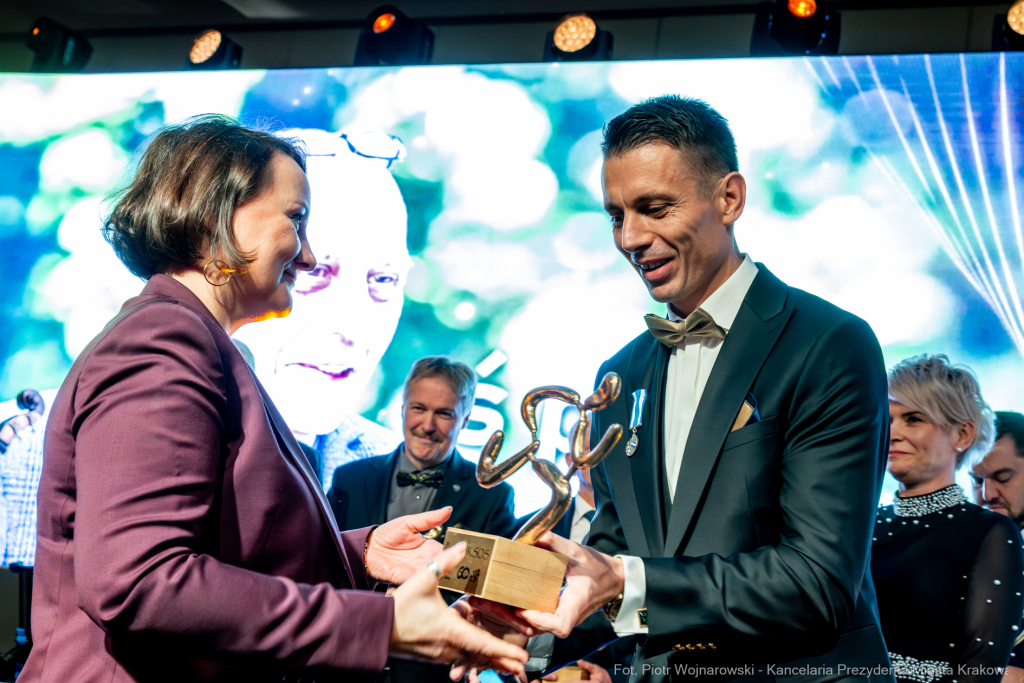 Krakowski Szkolny Ośrodek Sportowy, Sęk, Jubileusz, 60 lat, sport, KSOS  Autor: P. Wojnarowski