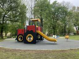 sp.jpg-Nowy plac zabaw w Bieńczycach