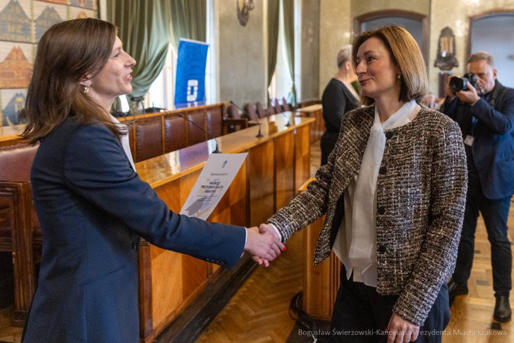 BS-251014-BSK_8492.jpg-KEN, nagrody, Klaman  Autor: B. Świerzowski