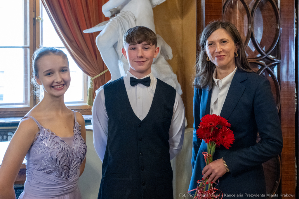 Klaman, nauczyciele, nagrody Prezydenta, dyrektorzy, kadra kierownicza  Autor: P. Wojnarowski