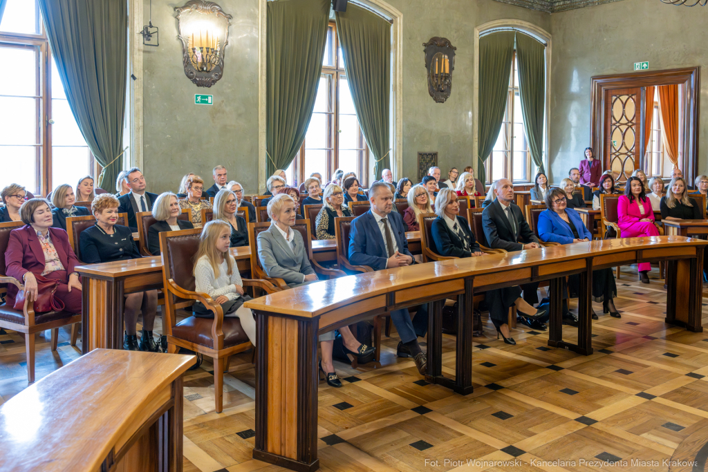 Klaman, nauczyciele, nagrody Prezydenta, dyrektorzy, kadra kierownicza  Autor: P. Wojnarowski