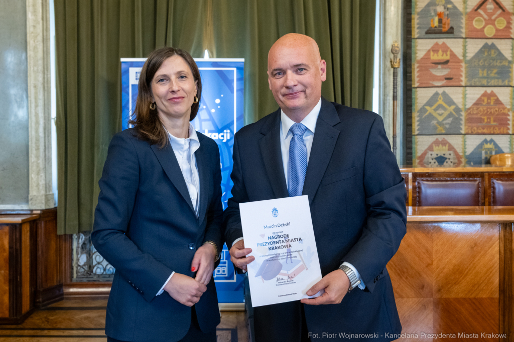 Klaman, nauczyciele, nagrody Prezydenta, dyrektorzy, kadra kierownicza  Autor: P. Wojnarowski