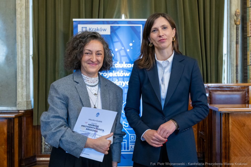 Klaman, nauczyciele, nagrody Prezydenta, dyrektorzy, kadra kierownicza  Autor: P. Wojnarowski