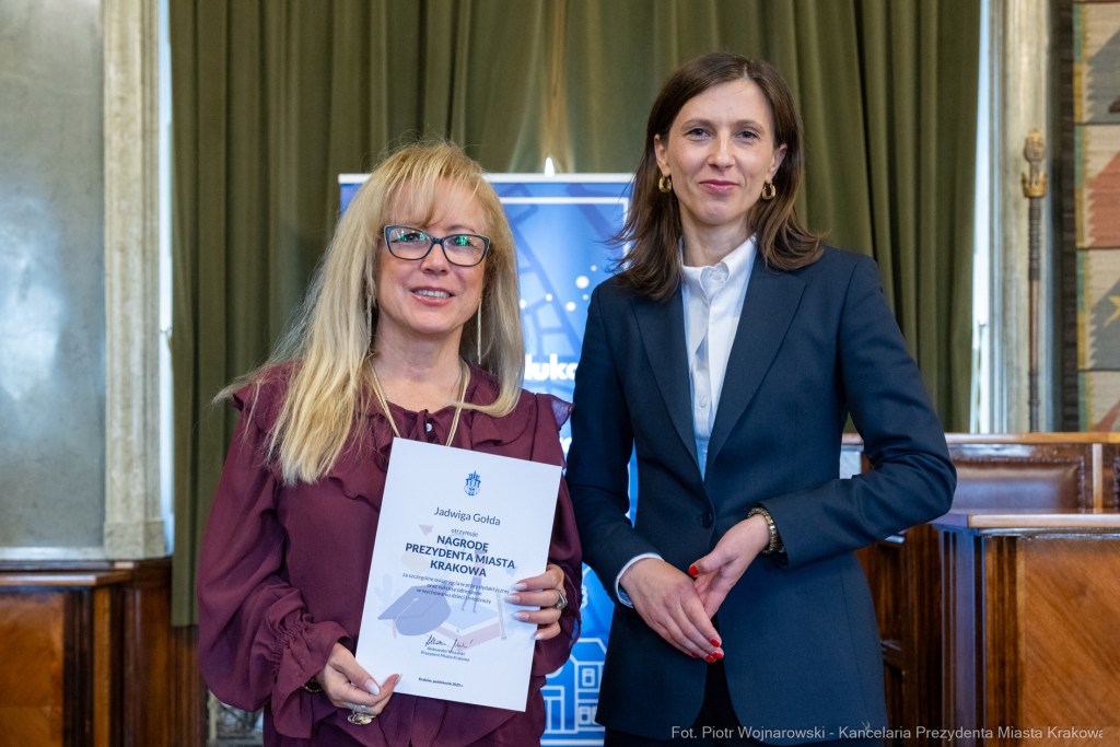 Klaman, nauczyciele, nagrody Prezydenta, dyrektorzy, kadra kierownicza  Autor: P. Wojnarowski