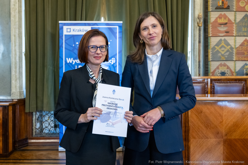 Klaman, nauczyciele, nagrody Prezydenta, dyrektorzy, kadra kierownicza  Autor: P. Wojnarowski