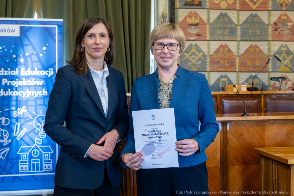 Klaman, nauczyciele, nagrody Prezydenta, dyrektorzy, kadra kierownicza  Autor: P. Wojnarowski