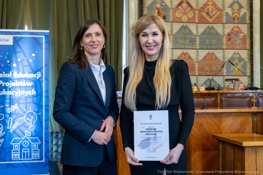 Klaman, nauczyciele, nagrody Prezydenta, dyrektorzy, kadra kierownicza  Autor: P. Wojnarowski