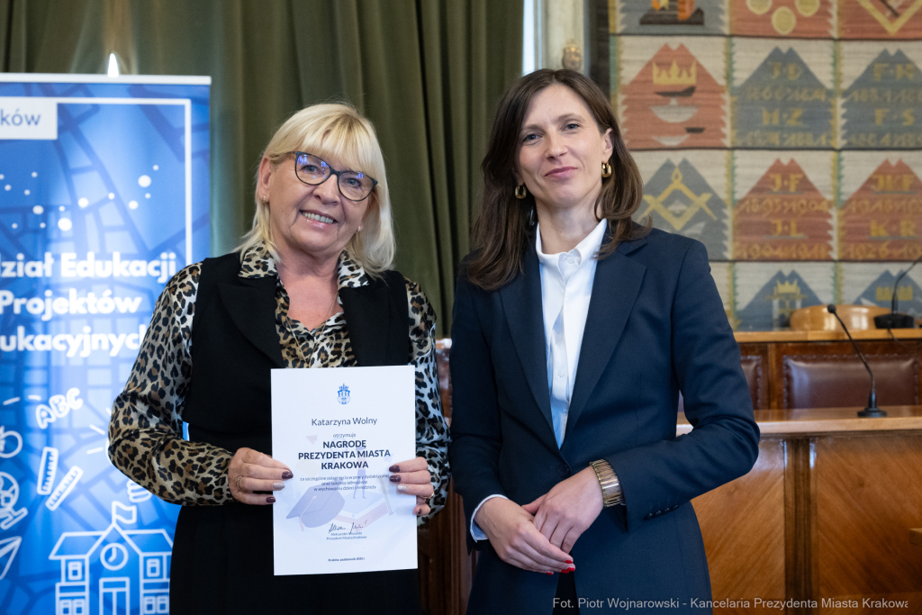 Klaman, nauczyciele, nagrody Prezydenta, dyrektorzy, kadra kierownicza  Autor: P. Wojnarowski