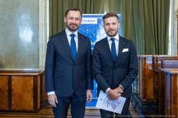 Miszalski, nauczyciele, nagroda Prezydenta, wręczenie, zdjęcia