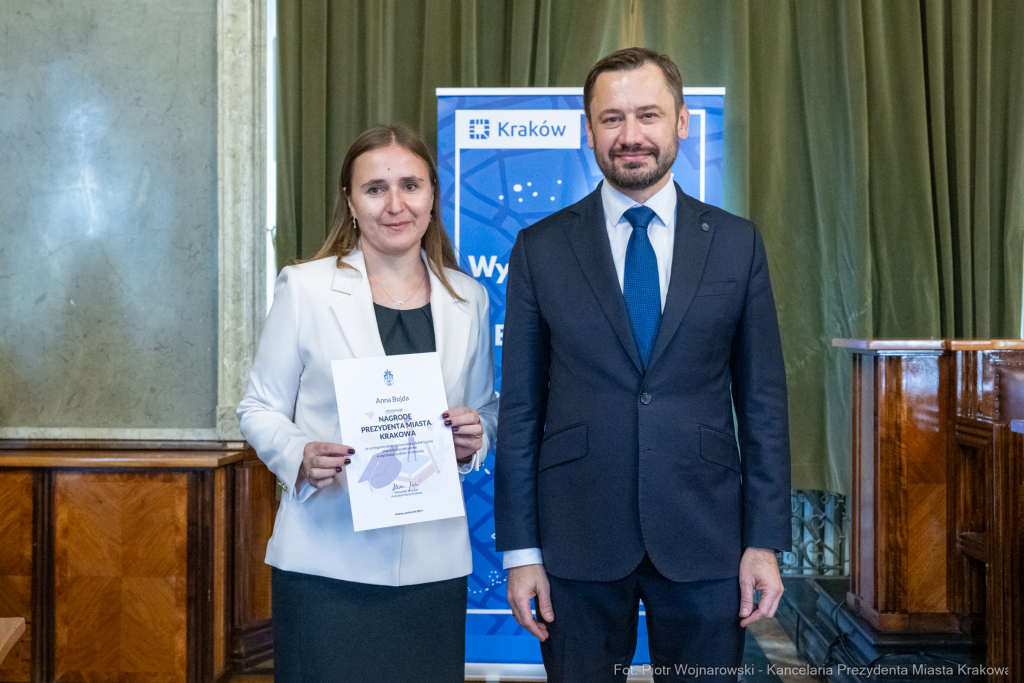 Miszalski, nauczyciele, nagroda Prezydenta, wręczenie, zdjęcia  Autor: P. Wojnarowski