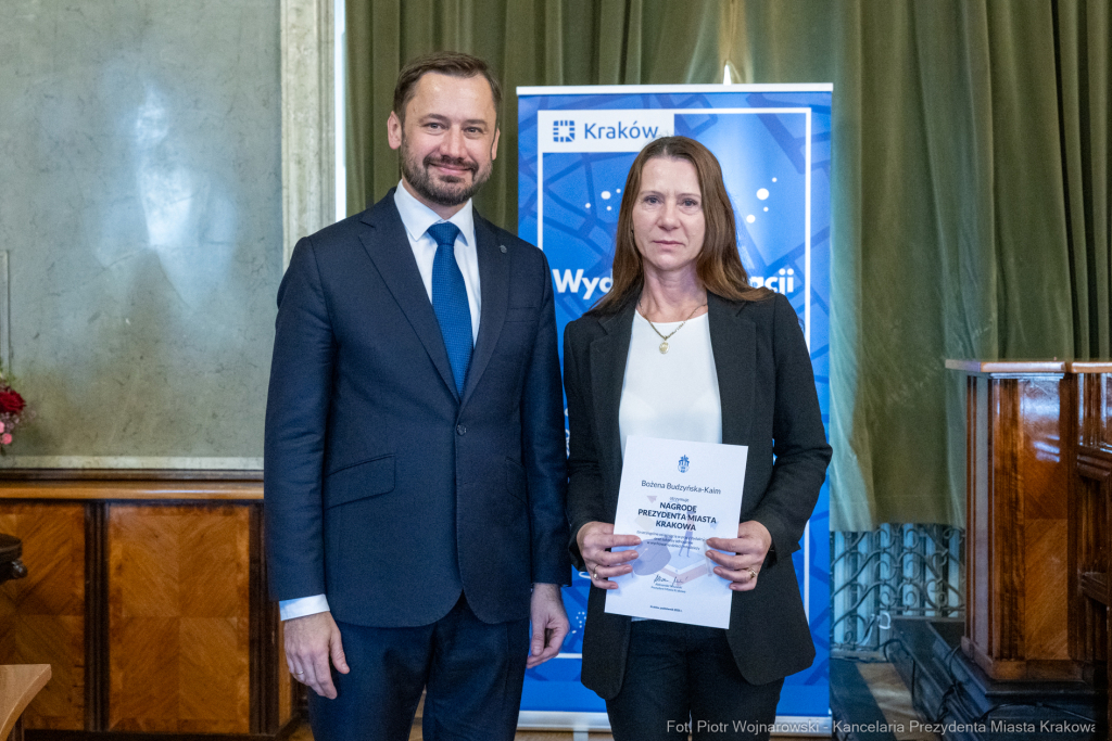 Miszalski, nauczyciele, nagroda Prezydenta, wręczenie, zdjęcia  Autor: P. Wojnarowski