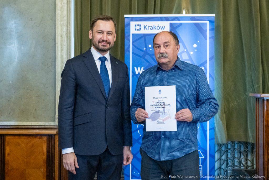 Miszalski, nauczyciele, nagroda Prezydenta, wręczenie, zdjęcia  Autor: P. Wojnarowski