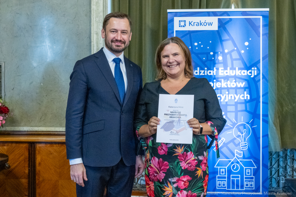 Miszalski, nauczyciele, nagroda Prezydenta, wręczenie, zdjęcia  Autor: P. Wojnarowski