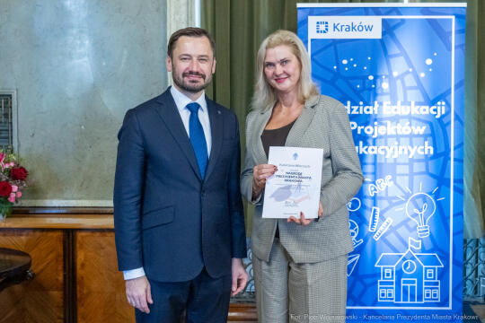 Miszalski, nauczyciele, nagroda Prezydenta, wręczenie, zdjęcia