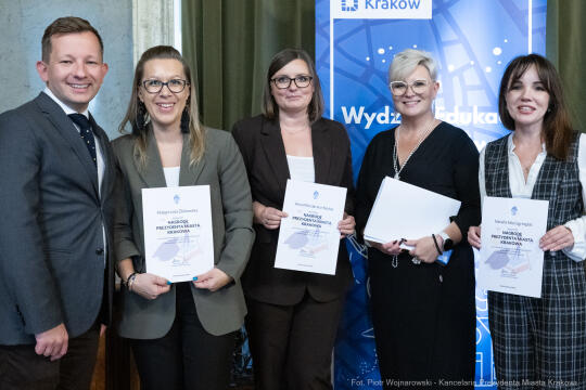 Miszalski, nauczyciele, nagroda Prezydenta, wręczenie, zdjęcia