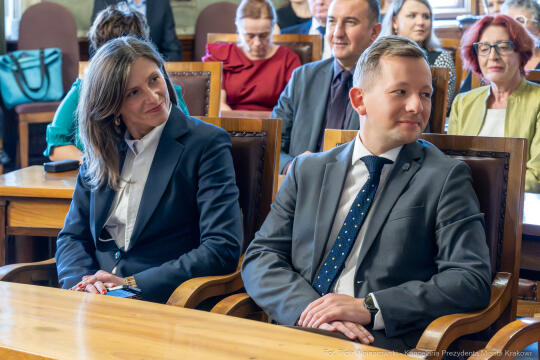 Klaman, nauczyciele, ponadpodstawowe, szkoły, nagroda Prezydenta, wręczenie, zdjęcia