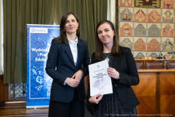 Klaman, nauczyciele, ponadpodstawowe, szkoły, nagroda Prezydenta, wręczenie, zdjęcia