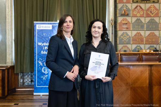 Klaman, nauczyciele, ponadpodstawowe, szkoły, nagroda Prezydenta, wręczenie, zdjęcia