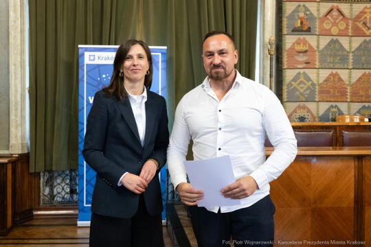 Klaman, nauczyciele, ponadpodstawowe, szkoły, nagroda Prezydenta, wręczenie, zdjęcia