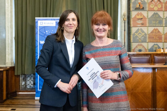 Klaman, nauczyciele, ponadpodstawowe, szkoły, nagroda Prezydenta, wręczenie, zdjęcia