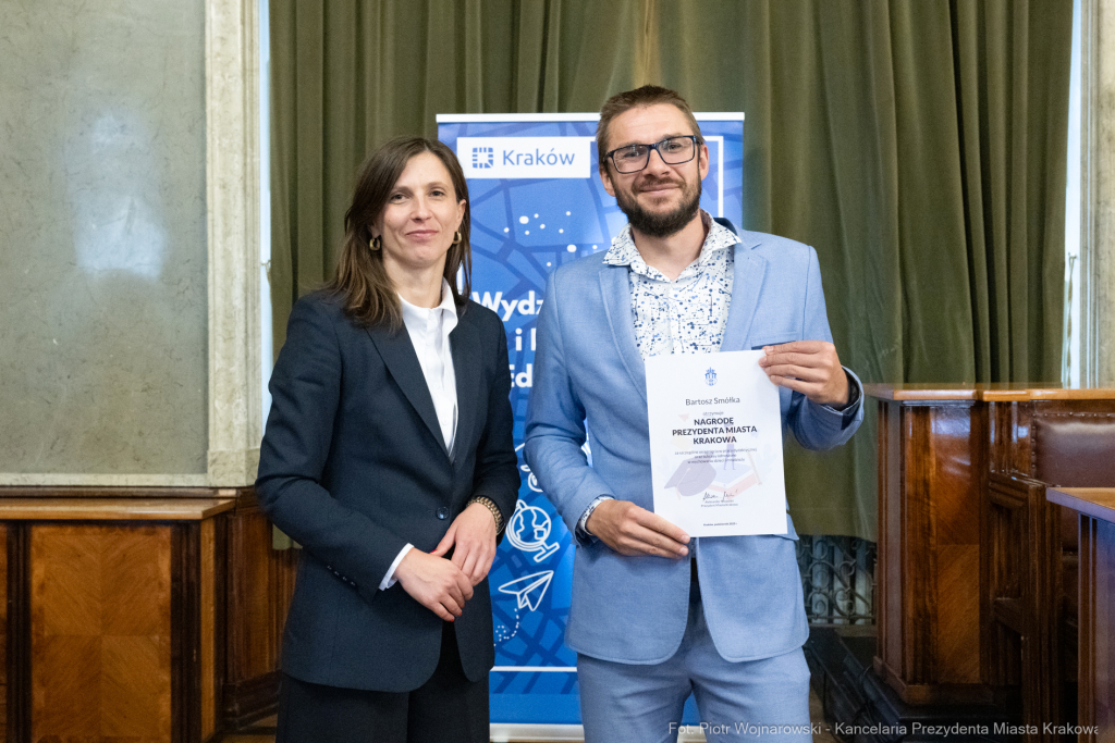 Klaman, nauczyciele, ponadpodstawowe, szkoły, nagroda Prezydenta, wręczenie, zdjęcia  Autor: P. Wojnarowski