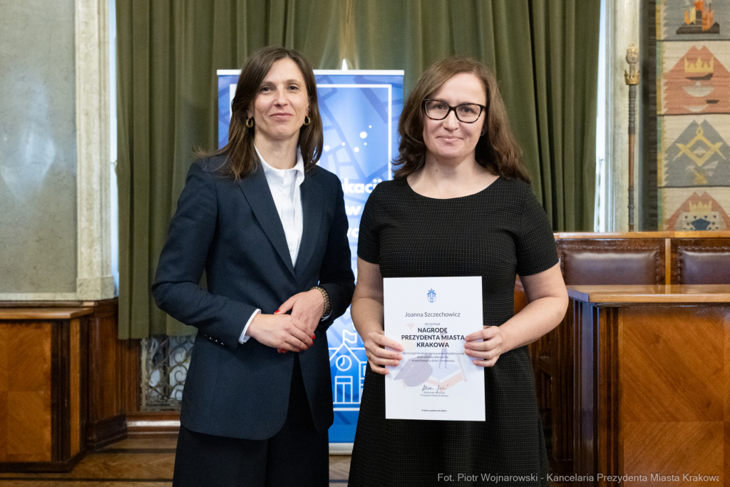 Klaman, nauczyciele, ponadpodstawowe, szkoły, nagroda Prezydenta, wręczenie, zdjęcia  Autor: P. Wojnarowski