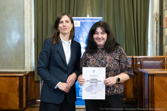 Klaman, nauczyciele, ponadpodstawowe, szkoły, nagroda Prezydenta, wręczenie, zdjęcia