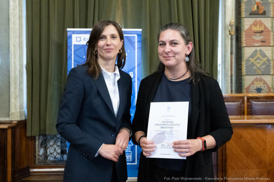 Klaman, nauczyciele, ponadpodstawowe, szkoły, nagroda Prezydenta, wręczenie, zdjęcia