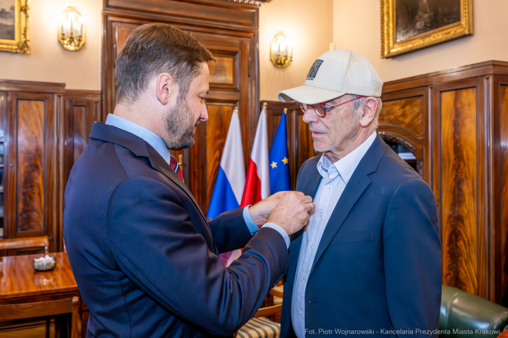 Miszalski, Idziak, Sławomir, Honoris Gratia, reżyser, operator, wręczenie, zdjęcia  Autor: P. Wojnarowski