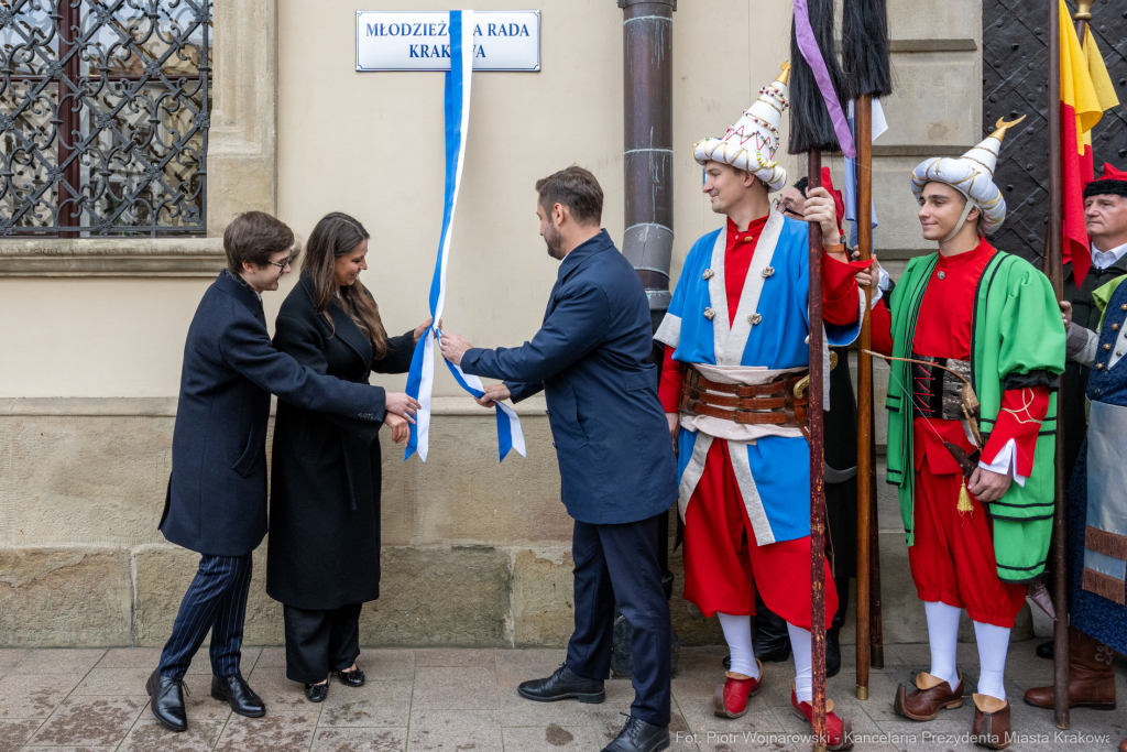 Miszalski, Chamielec, Gmer, Młodzieżowa Rada Krakowa, tablica, odsłonięcie, zdjęcia  Autor: P. Wojnarowski