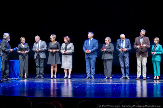 Zespół Szkół Technicznych PBP Chemobudowa , jublileusz, 65 lat, Klaman, Teatr Ludowy, zdjęcia
