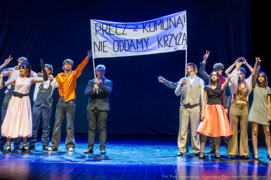 Zespół Szkół Technicznych PBP Chemobudowa , jublileusz, 65 lat, Klaman, Teatr Ludowy, zdjęcia