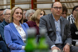 BSK_1932.jpg-Ławka Dialogu, Miszalski, Sęk, Mazur