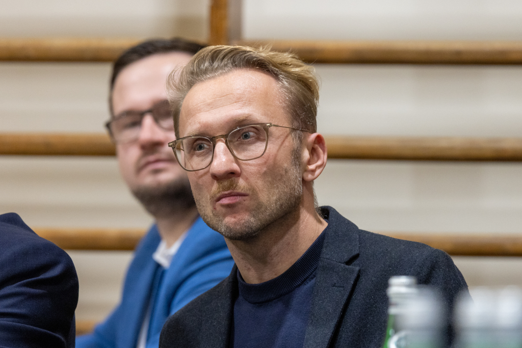 BSK_2011.jpg-Ławka Dialogu, Miszalski, Sęk, Mazur  Autor: B. Świerzowski