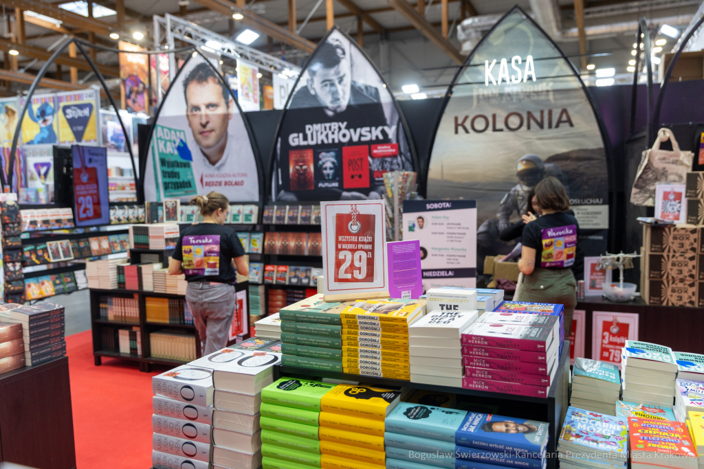 BS-251023-BSK_2834.jpg-Targi Książki, Miszalski  Autor: B. Świerzowski