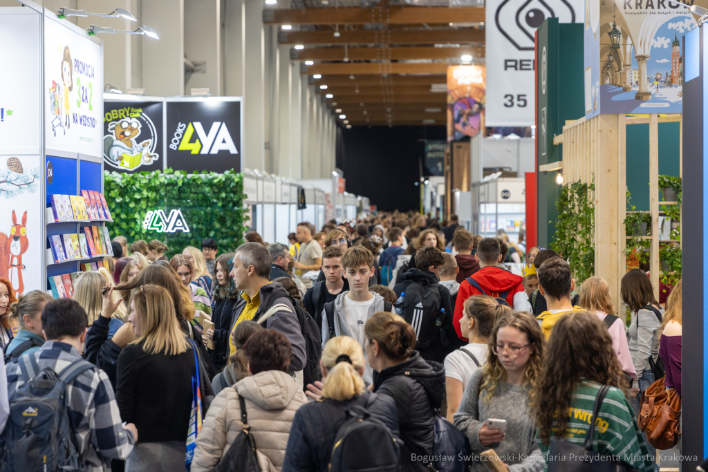 BS-251023-BSK_2838.jpg-Targi Książki, Miszalski  Autor: B. Świerzowski