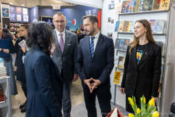 BS-251023-BSK_3199.jpg-Targi Książki, Miszalski