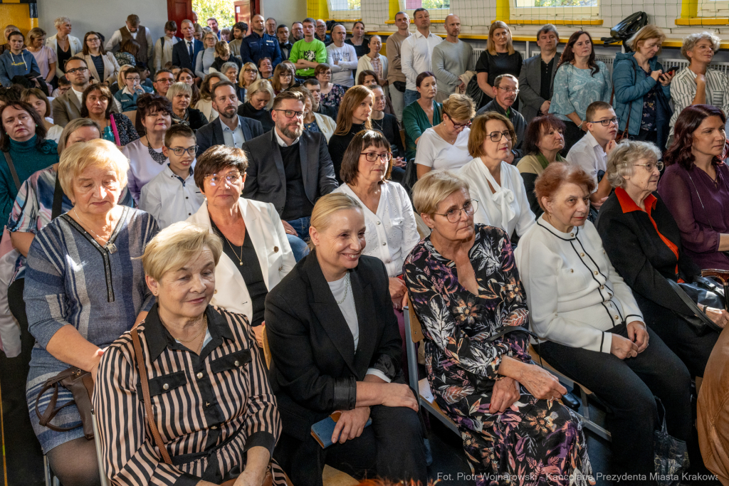 Miszalski, Zespoł Szkół Specjalnych nr 4, jubileusz, 100 lat, 100-lecie, zdjęcia, ZSS 4  Autor: P. Wojnarowski