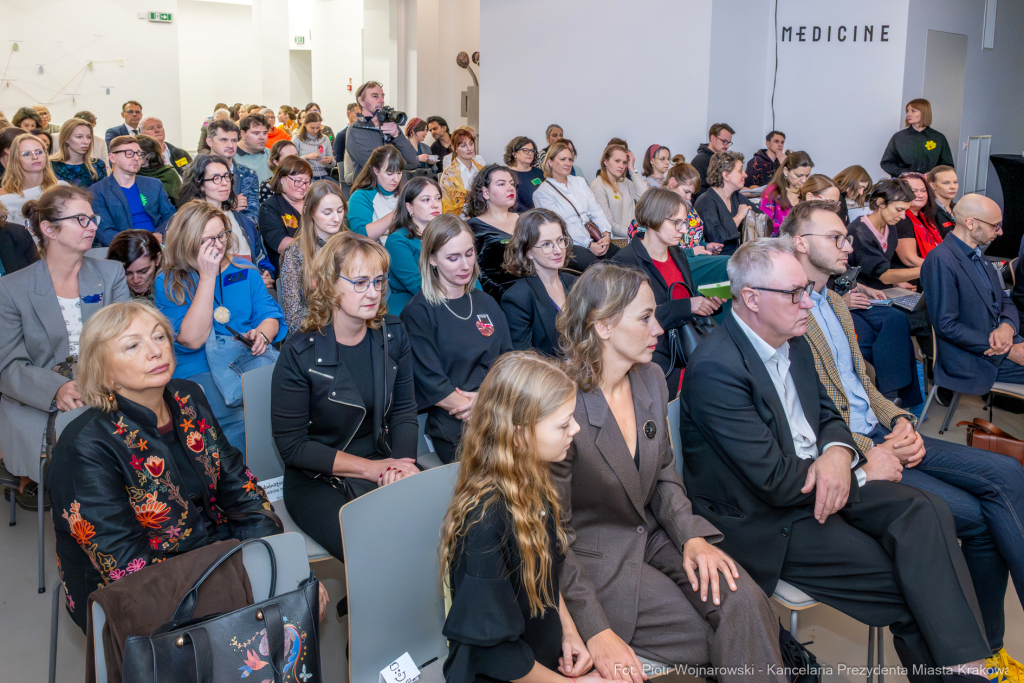 Animator Roku, Mazurkiewicz, Szczepanik, nagrody, wręczenie, Bunkier Sztuki, zdjęcia  Autor: P. Wojnarowski