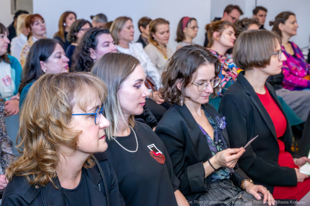 Animator Roku, Mazurkiewicz, Szczepanik, nagrody, wręczenie, Bunkier Sztuki, zdjęcia  Autor: P. Wojnarowski