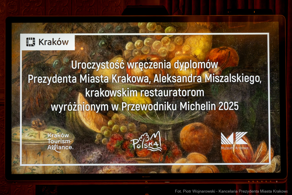 dyplomy, Miszalski, Makłowicz, Michelin, restauratorzy, Krzysztofory, zdjęcia  Autor: P. Wojnarowski